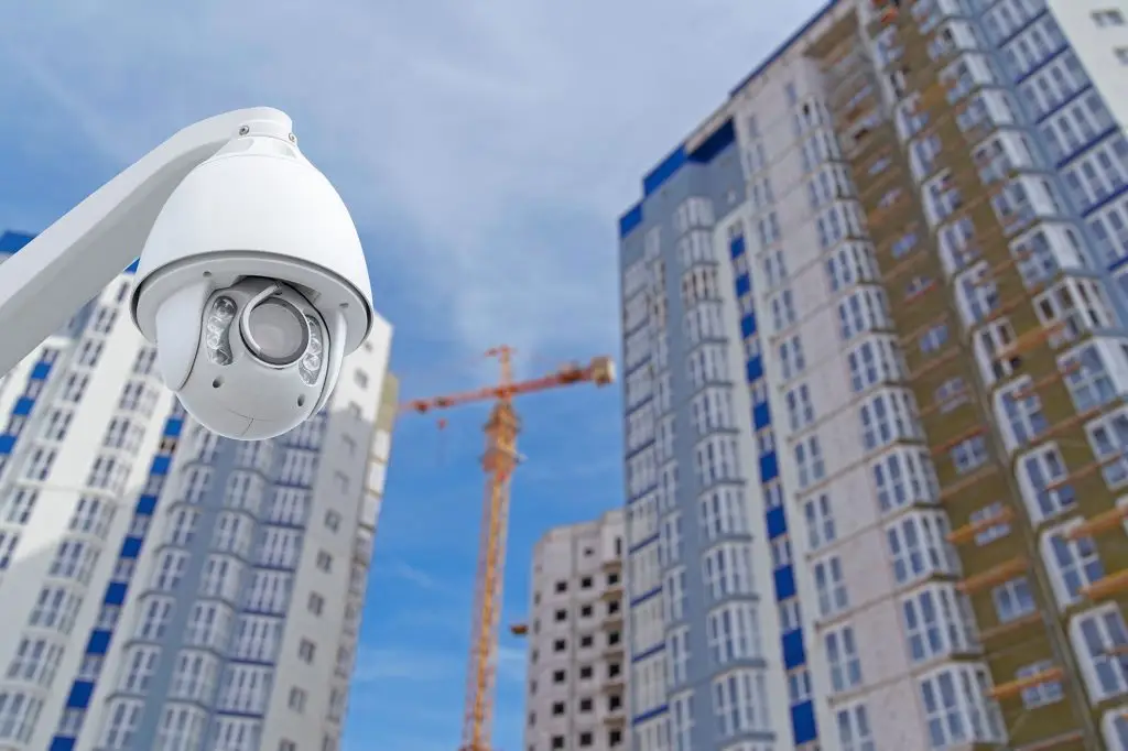 IOT Camera within a city landscape - Connectivity without Compromise Stay connected everywhere with intelligent, unsteered multi-network SIMs with titus telecoms